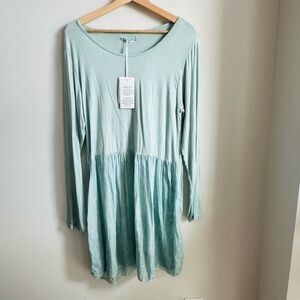 Chic Made In Italy Pastel Long Sleeve Dress NWT